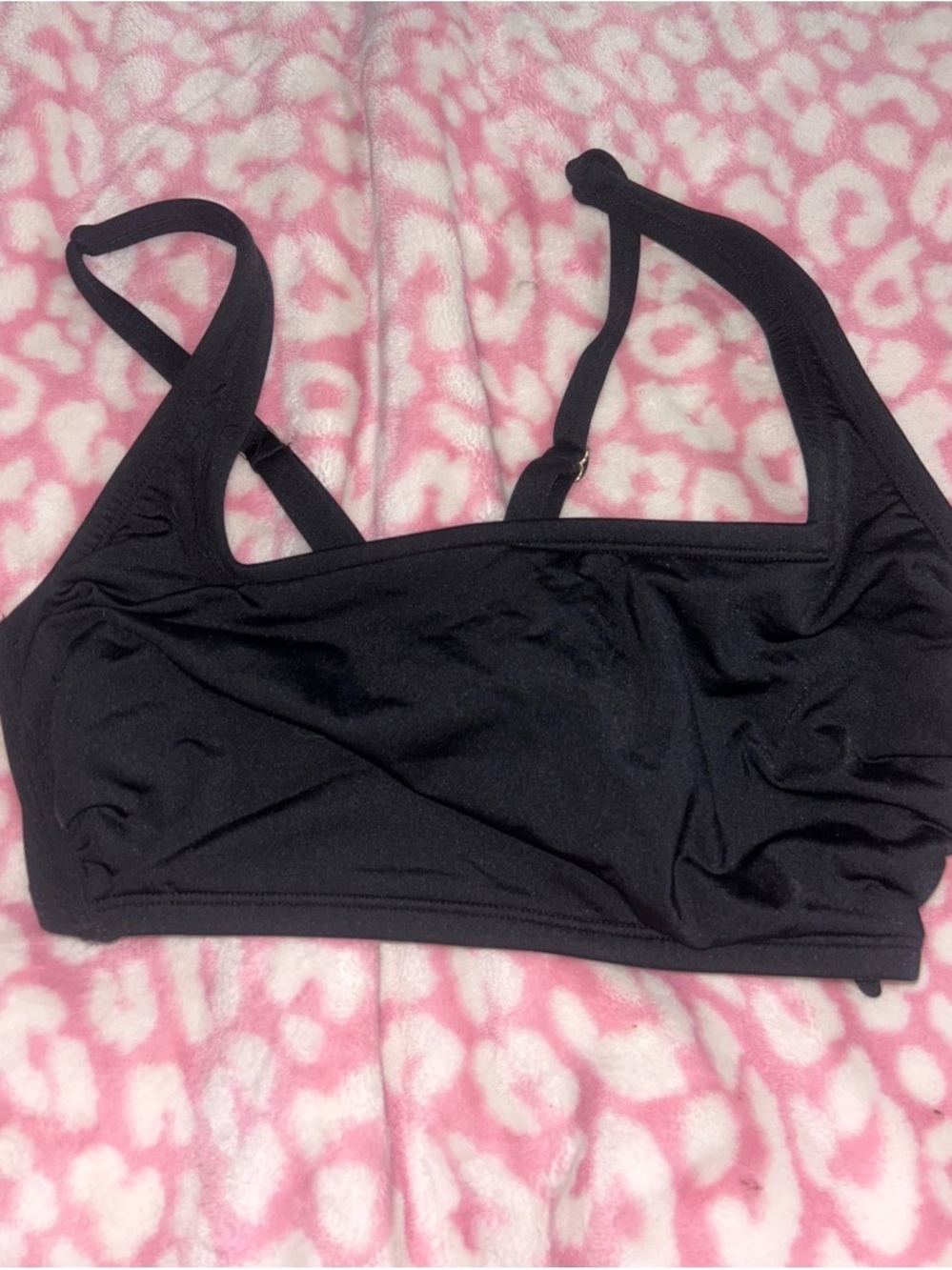 Kona Sol Black Wireless Sports Bralette